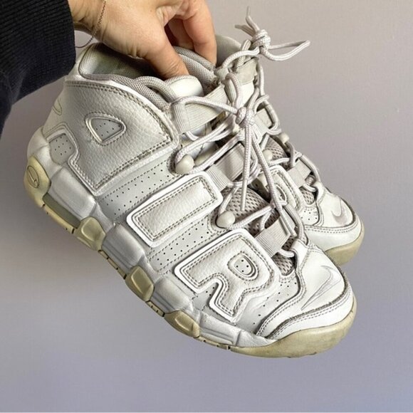 Nike Air More Uptempo GS - 6.5/7US, Light Bone - Picture 2 of 13